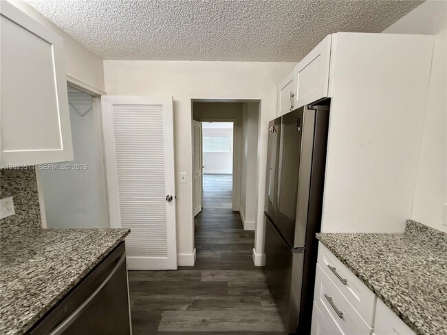 Photo - 4300 Landar Dr
