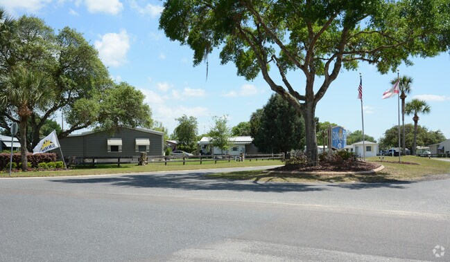 Sunlake Estates - Sunlake Estates