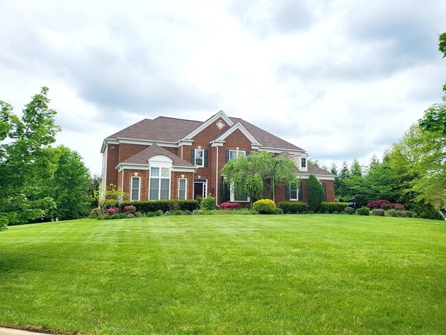 Photo - 25580 Fishers Hill Ct