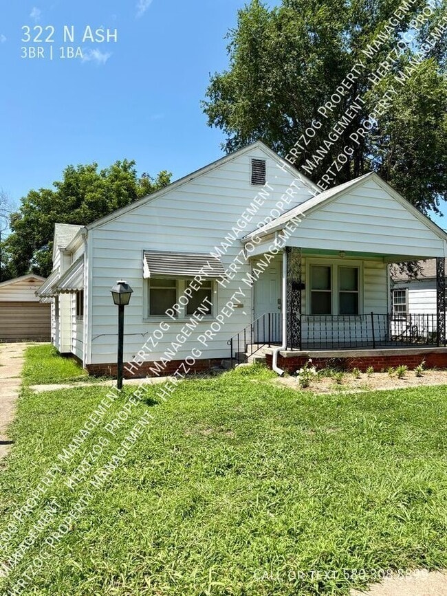 322 N Ash- - 322 N Ash- Casa
