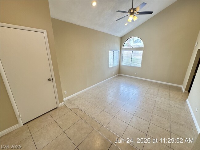 Photo - 127 Wynntry Dr