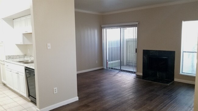 Photo - 6602 Harbor Town Dr Unit True