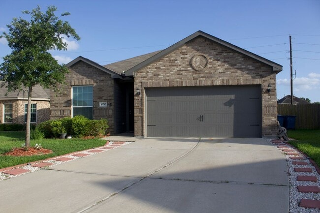 Photo - 10710 Spring Brook Pass Dr House