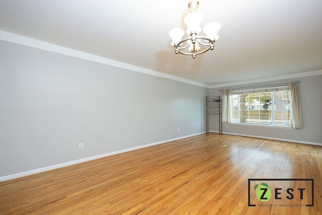 Photo - WELCOME HOME!