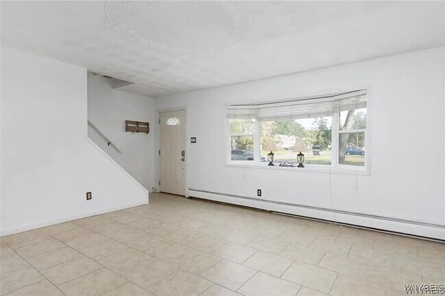 Photo - 108 Jenell Dr