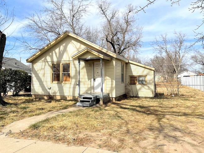 Cute 1 Bedroom 1 Bath Cottage - Cute 1 Bedroom 1 Bath Cottage House