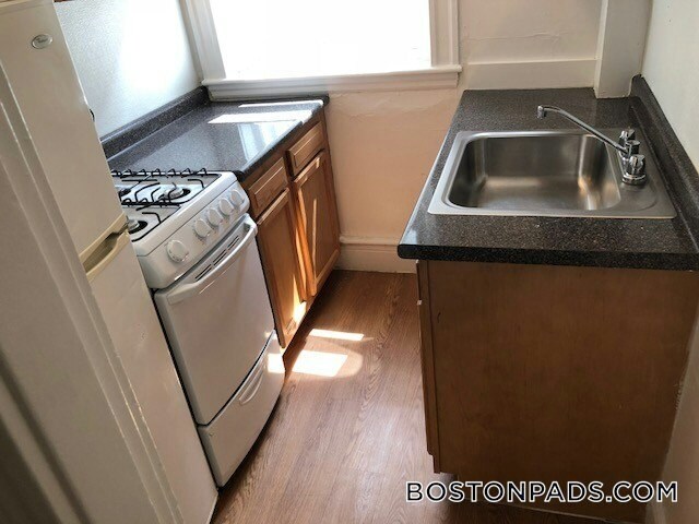 1185 Boylston St Unit 32