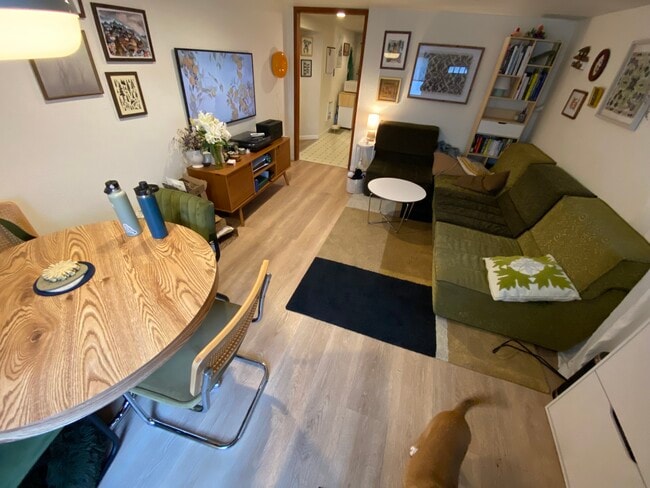 Photo - 3429 Wallingford Ave N Unit 200