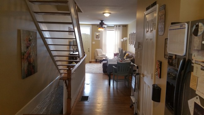 Photo - 241 S Robinson St