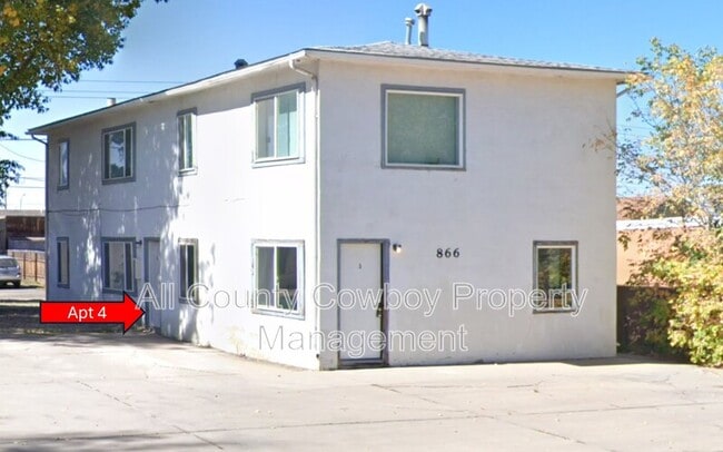 Building Photo - 866 N 5th St Unit Apt 4