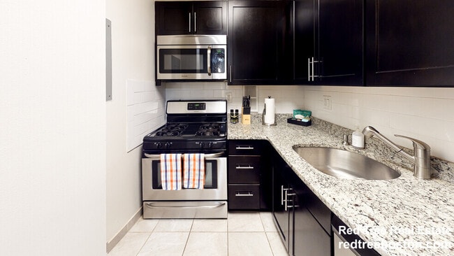 Photo - 185 Freeman St Unit 648