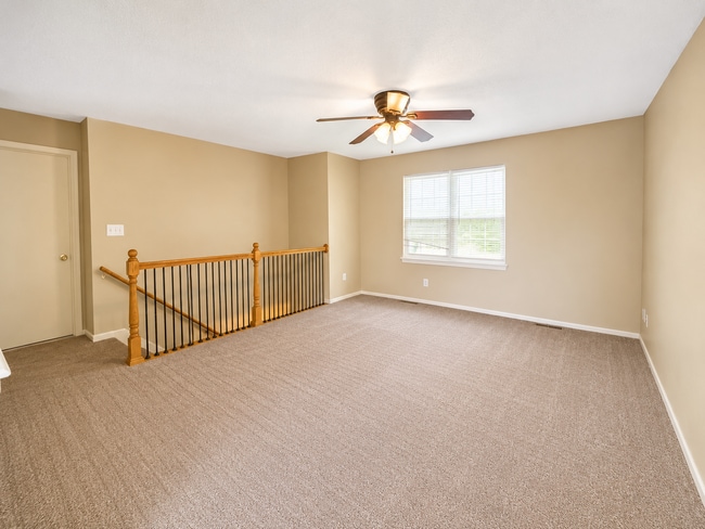 Photo - 202 NE Westwind Dr
