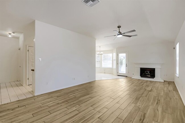 Photo - 14601 Montoro Dr