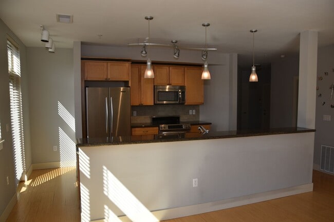 Photo - Coming soon! Stunning 2 Bedroom Tacoma Condo