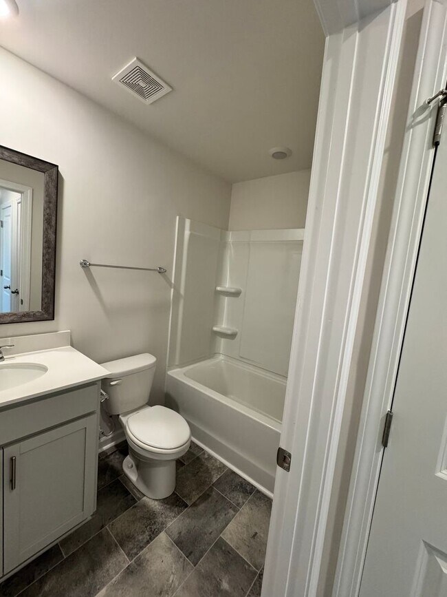 Photo - 120 Sunriff CT