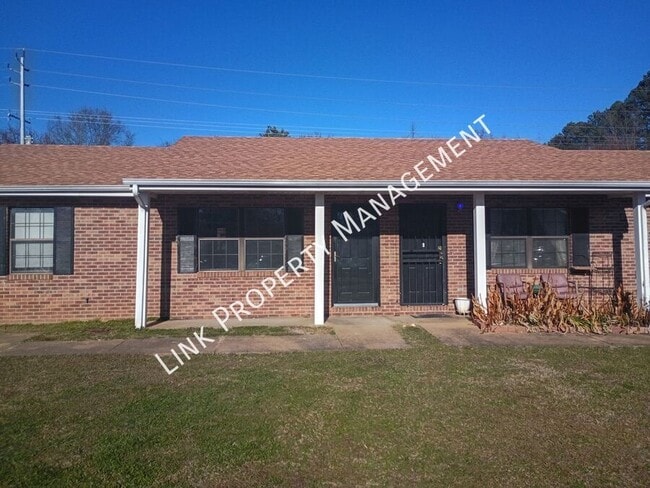 Photo - 5101 N Moore Ln