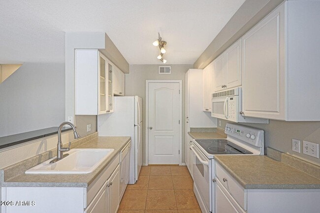 Photo - 1701 E Colter St