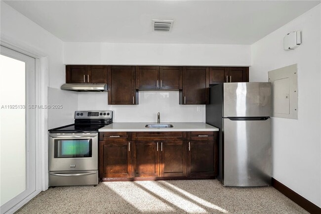 Photo - 3471 SW 3rd St