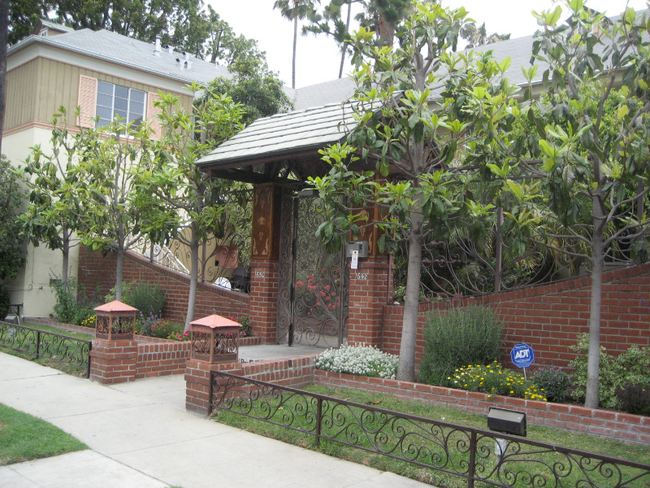 Building Photo - 1648 N Ogden Dr Rental