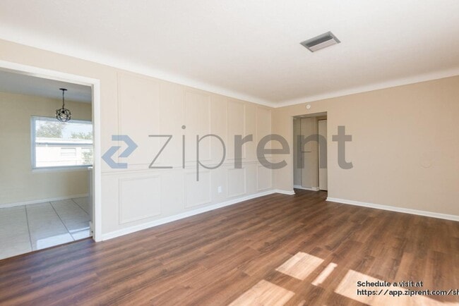 Photo - 3601 30th Ave S