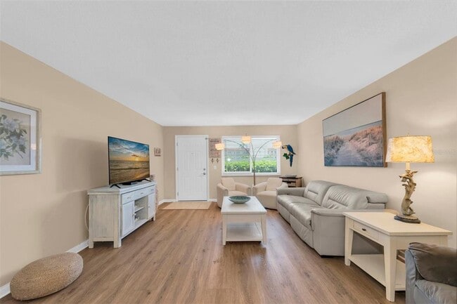 2960 59th St S Unit 105