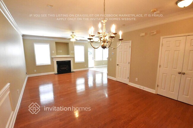 Photo - 120 Morrocroft Ln