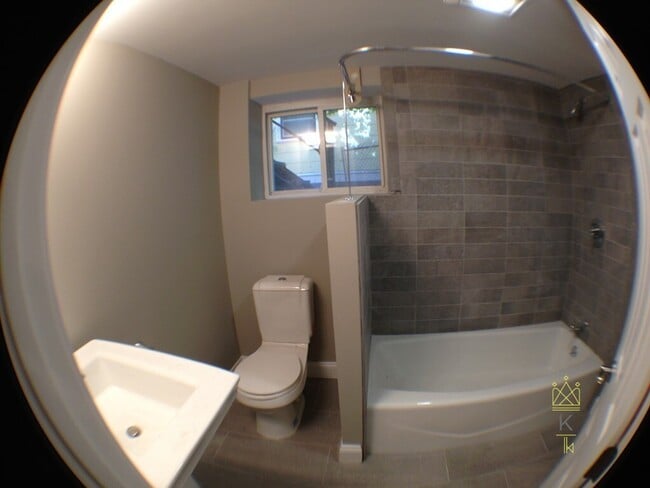 Photo - 672 Washington St Unit A