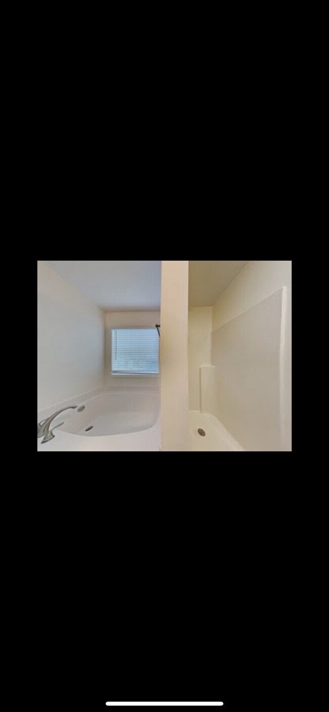 Photo - 8704 Country View Ave