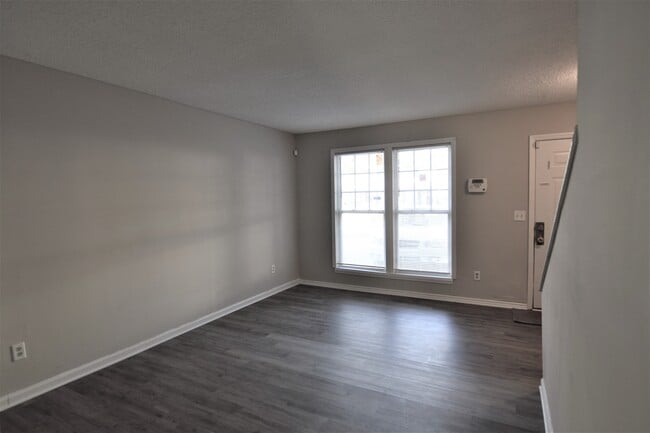 Photo - 7653 Hunters Ridge Ln
