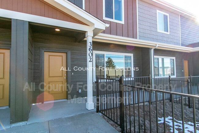 Photo - 3602 Ronald Reagan Ave