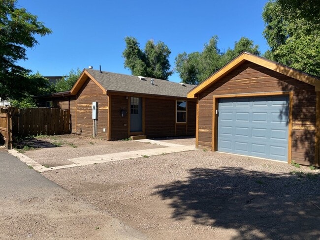 Photo - Updated Old Town 3 Bed 2 Bath Home w/ fenced yard and 1 car garage