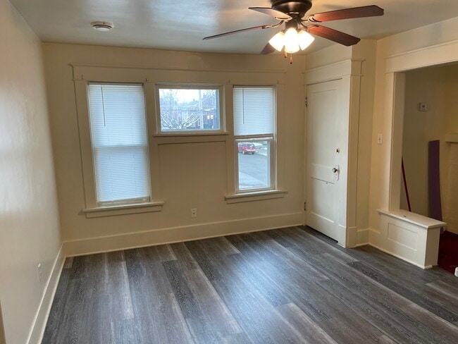 Photo - 2419 Wayne St Unit 2nd Floor