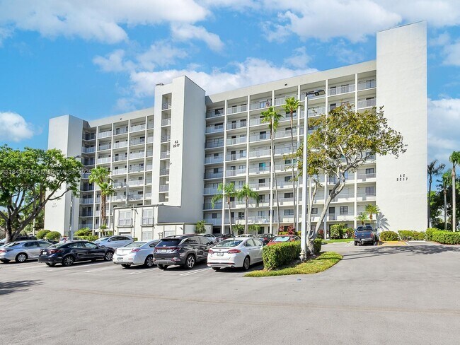 Building Photo - 2217 Cypress Island Dr Unit 503 Rental