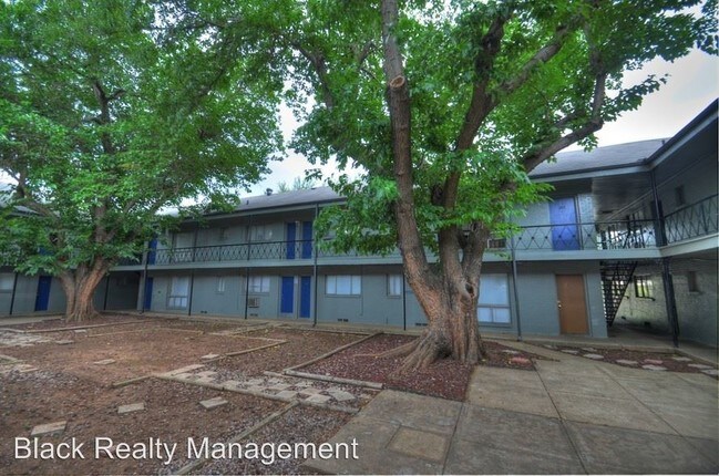 Photo - 925 S Waterview Dr