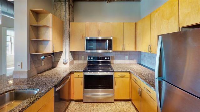 Photo - 221 W Lancaster Ave Unit 10011