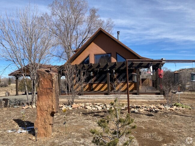 Building Photo - 72 El Llano Rd Rental