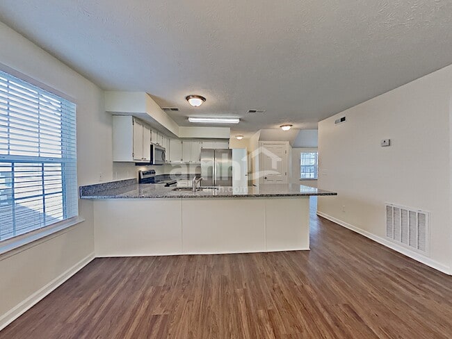 Photo - 5112 Greer Station Dr