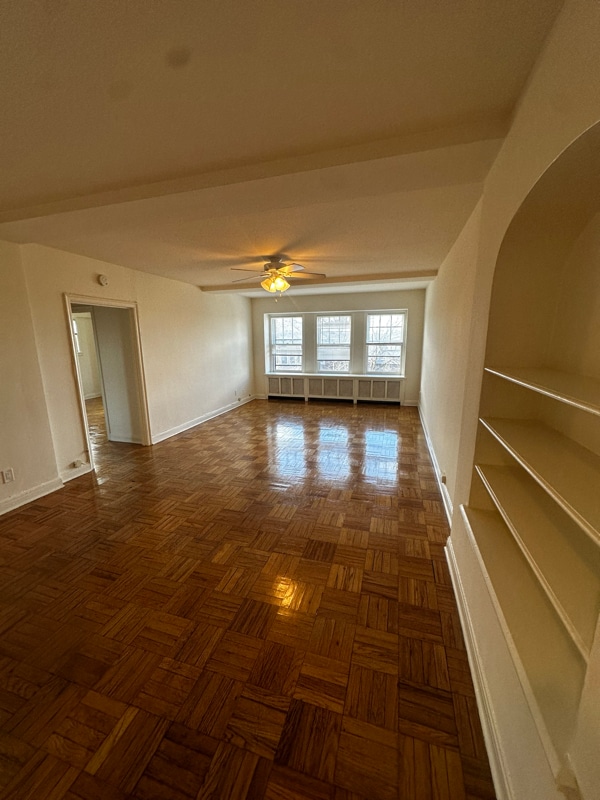 Building Photo - 1930 N Prospect Ave