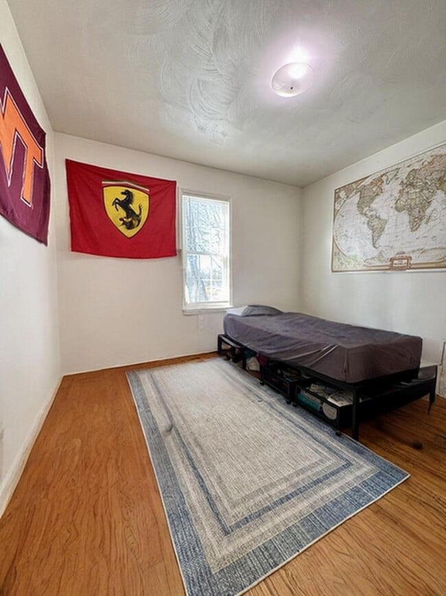 Photo - 1708 Grayland St