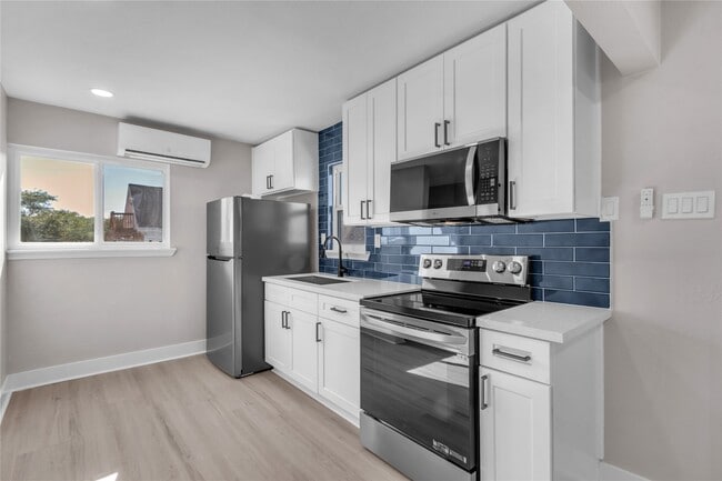 Photo - 2919 Avenue K
