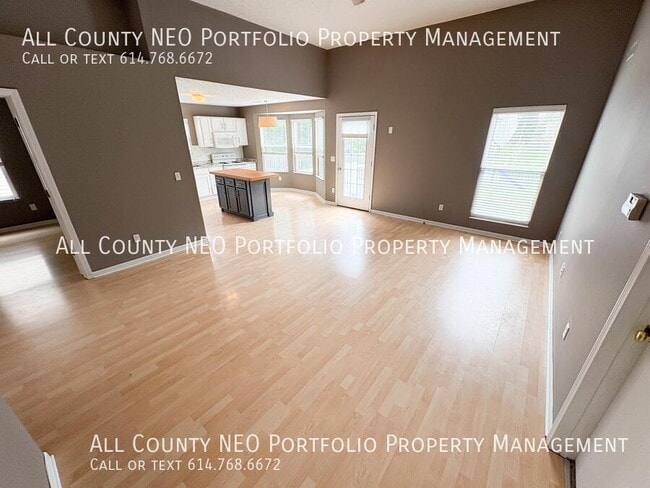 Photo - 3141 Hines Rd