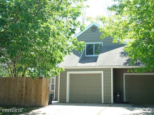 Building Photo - 2311 Lowell Dr Rental