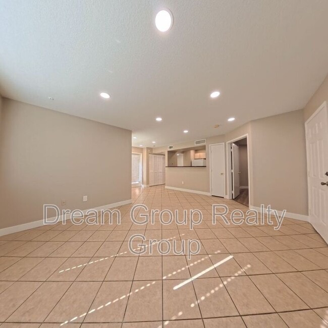 Photo - 8101 W Flamingo Rd