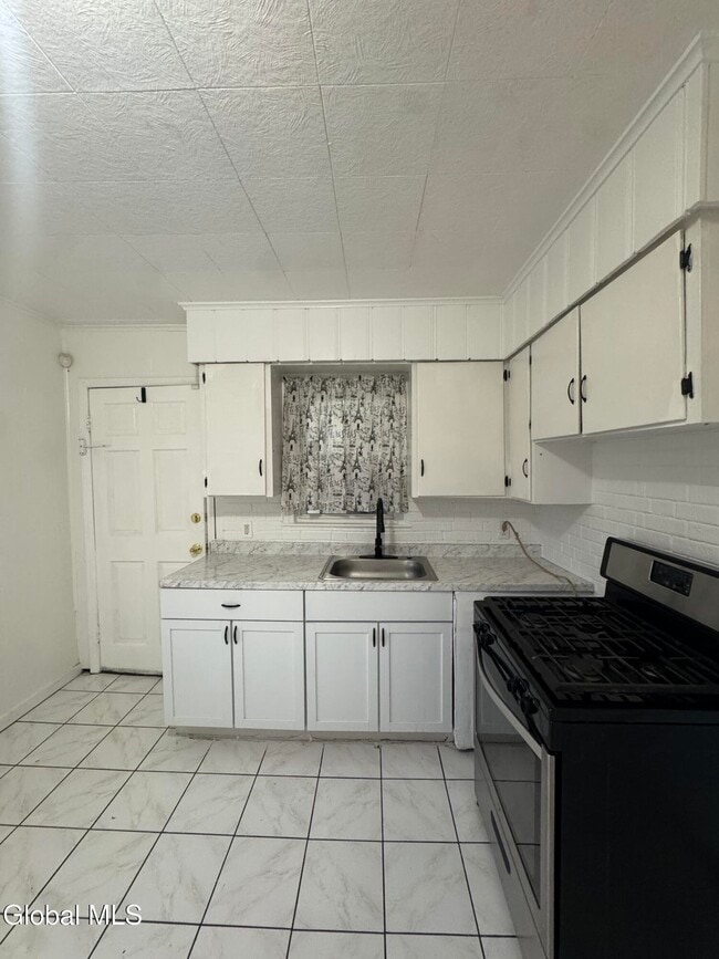 Photo - 1701 Carrie St Unit 3