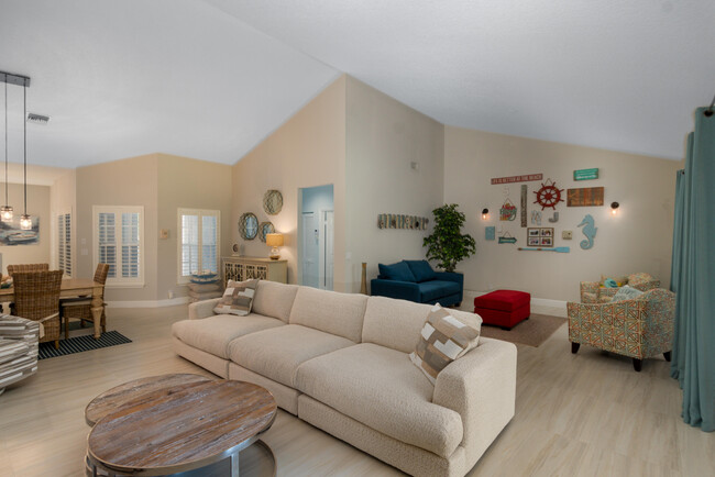 Photo - 11570 Briarwood Cir Condo Unit 4