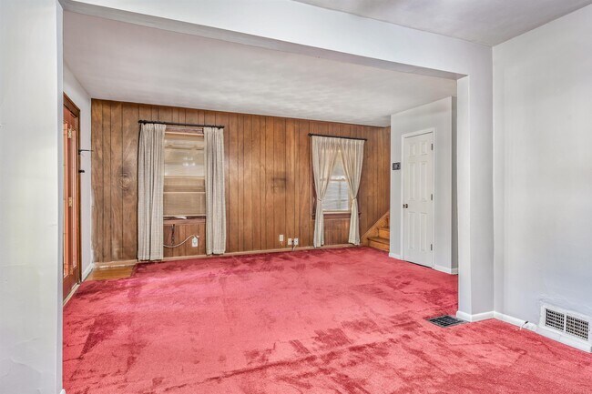 Photo - 3934 Hoagland Ave