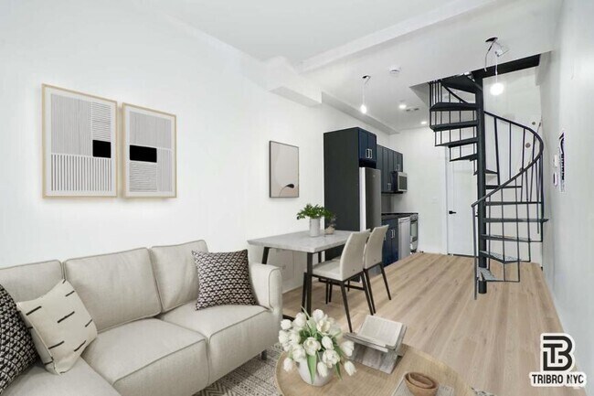Building Photo - 1 bedroom in BROOKLYN NY 11206 Unit 4PH Rental