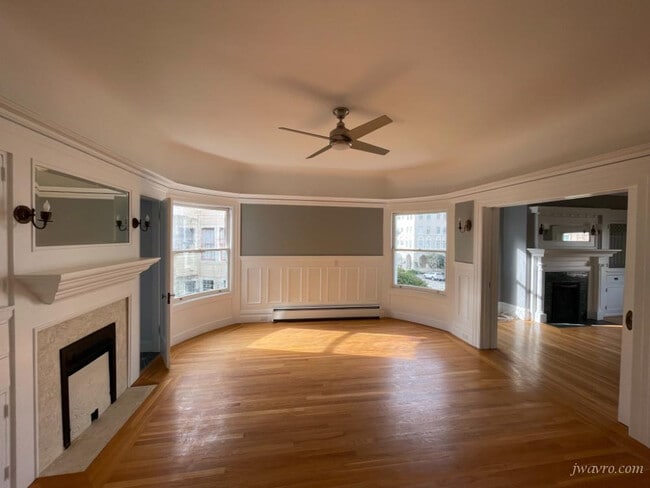 Photo - 2067 Green St