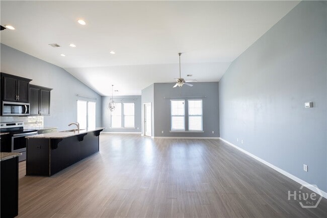 Photo - 190 Brickhill Cir