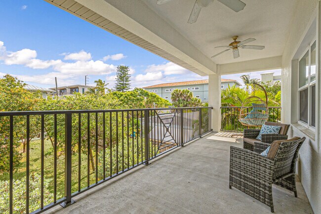 Photo - 171 24th St Unidad 202